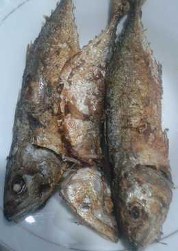 Ikan kembung goreng gurih