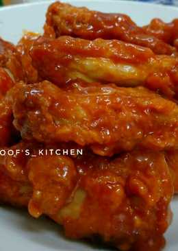 Crispy Chicken wings in Sriracha sauce&honey