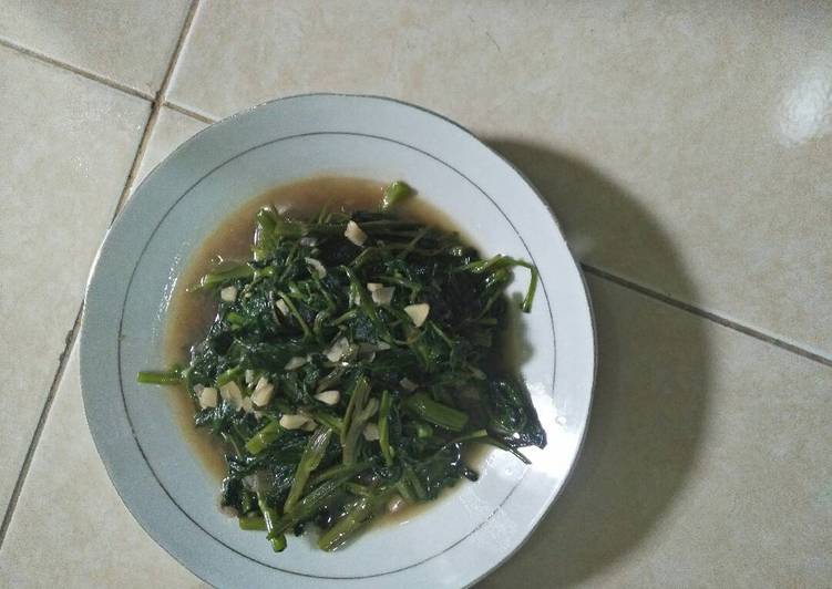 gambar untuk resep makanan Tumis kangkung