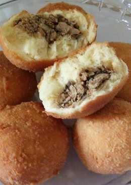 Donat isi tuna suwir mercon