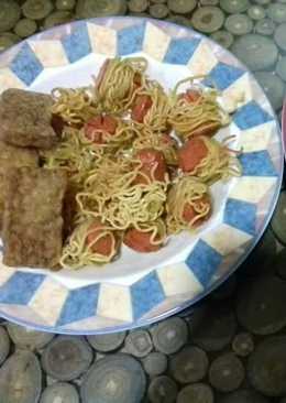 Sosis gulung mie ðŸ˜ simple dan crunchy