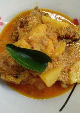 Gulai ikan baung salai Riau