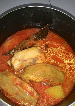 Ayam santan kuah merah