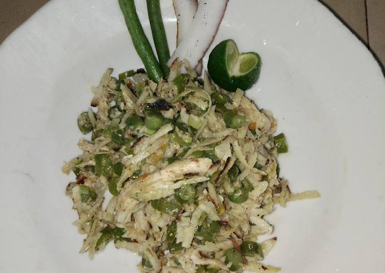 Lawar ayam sayur kacang recipe main photo