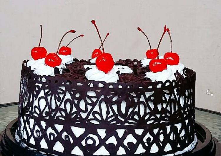 gambar untuk resep makanan Blackforest Tart