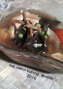 Sup jamur kuping (bisa untuk diet)