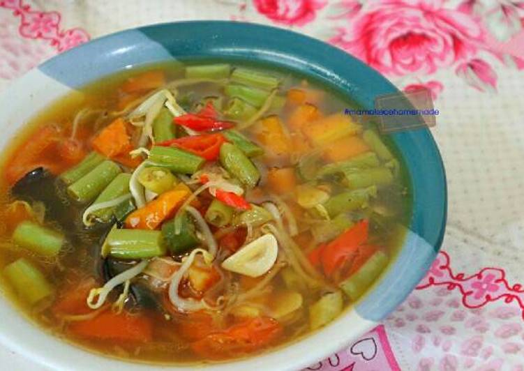 bahan dan cara membuat Asem asem sayur