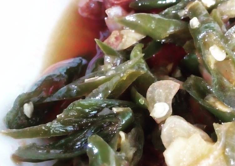 Resep Oseng oseng lombok ijo oseng cabe  hijau oleh Vheny 