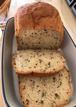Roti tawar wijen hitam Re-Bread