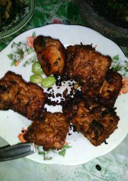 Ayam tempe tahu bacem