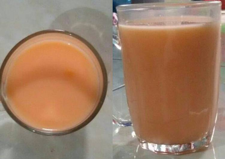 bahan dan cara membuat Carrot Milk ala Thai tea