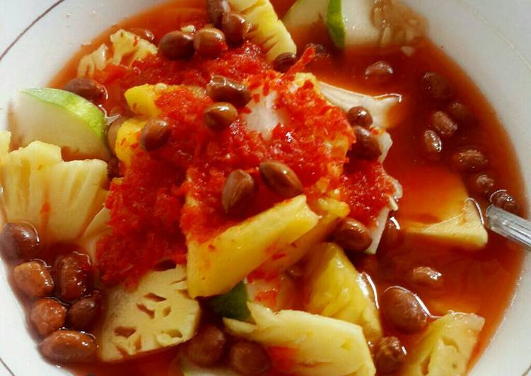 Resep Asinan segerrr ???? Dari Unique Rahmawati Khaishady