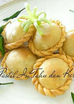 Pastel Isi Tahu dan Kornet