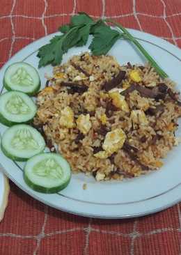 Nasi goreng telur daging empal goreng suwirðŸ˜˜ðŸ˜˜