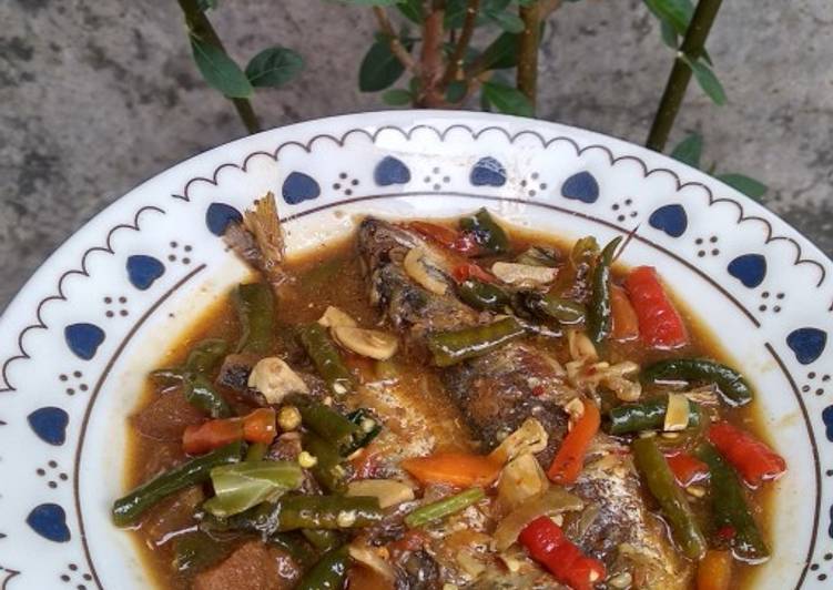 resep masakan Ikan pindang bumbu kecap