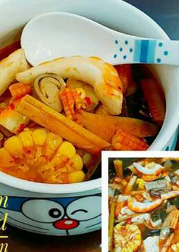 TomYam Seafood Vegetarian