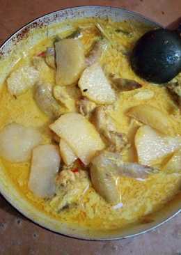 Ayam kare kuning dan kentang ala rochma #yukkmaree