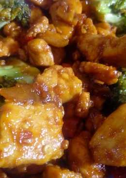 Chicken and broccoli w/ honey sauce