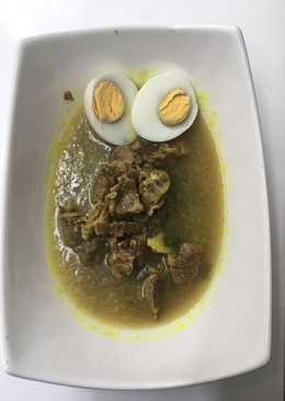 Soto madura daging