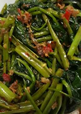 Tumis Kangkung Terasi Pedas