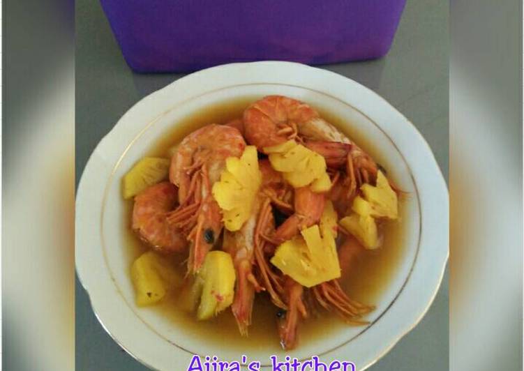 resep lengkap untuk Lempah Kuning Udang Nanas