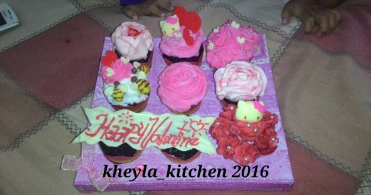 Resep Cup Cake Valentine Lembut n Nyoklat ( no mixer , no oven , no mentega ) Resep Cup Cake Valentine Lembut n Nyoklat ( no mixer , no oven , no mentega )