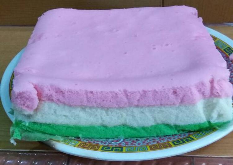 gambar untuk resep makanan Bolu kukus pelangi anti gagal ala mpo noni