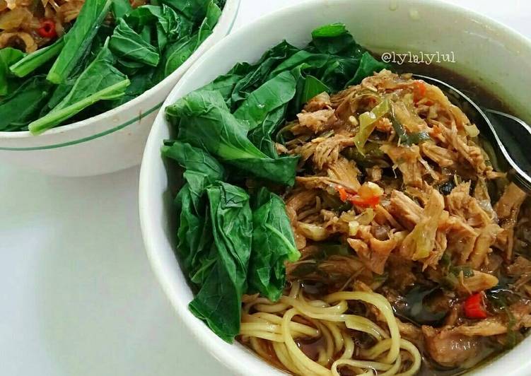 resep lengkap untuk Mie Ayam Solo