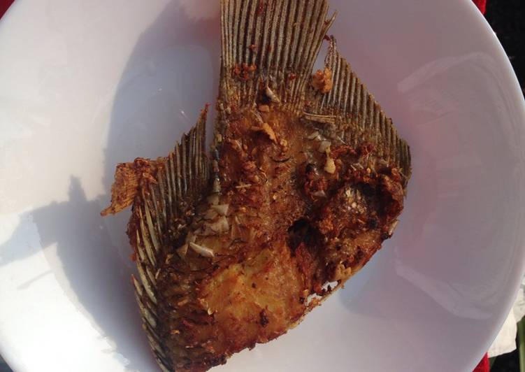 Resep Ikan gurame goreng Kiriman dari Desy Salsabila