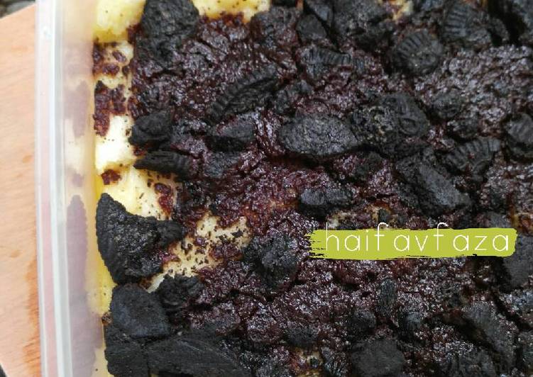 bahan dan cara membuat Bread Pudding with oreo 'n sprinkle (puding roti tawar)