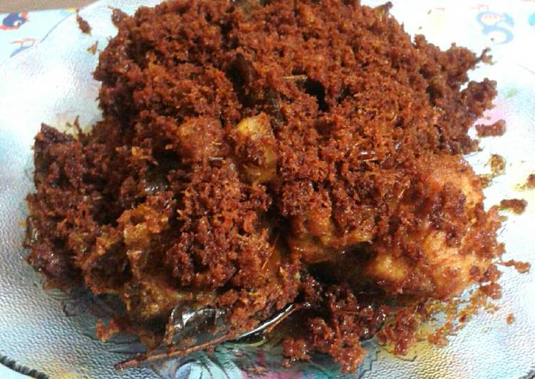 bahan dan cara membuat Ayam goreng kuning????