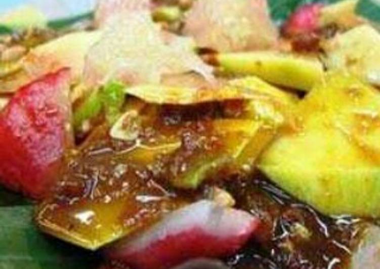 Resep Rujak  buah segar oleh Vithasari Cookpad