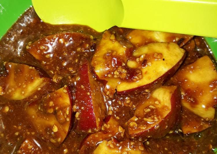 cara membuat Rujak Apel Bumbu Kacang