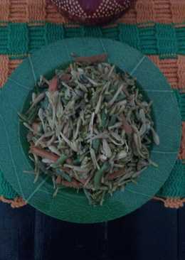 Tumis bunga pepaya dan sayuran