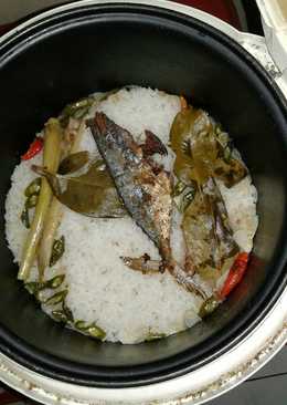 Nasi liwet ikan peda