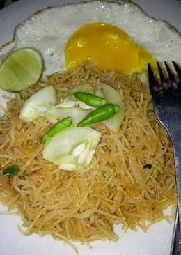 Bihun goreng