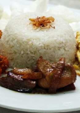 Nasi Uduk Campur Ketan