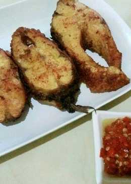 Ikan jelawat goreng sambal bawang