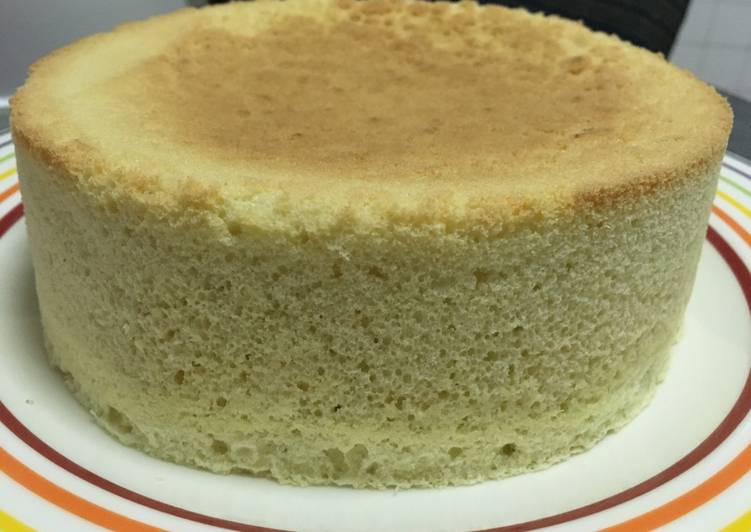 gambar untuk resep Pandan Chiffon Cake in Rice Cooker