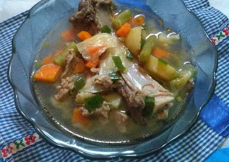 Resep Sop sayuran dan daging sapi Kiriman dari Nova Utami