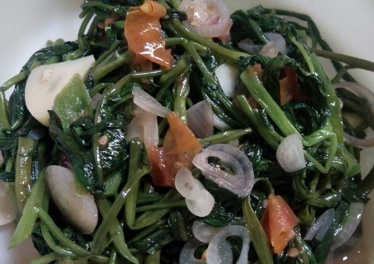 Tumis kangkung cepat
