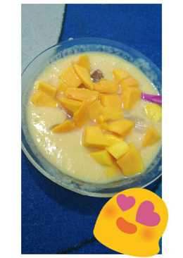 Manggo banana smoothies