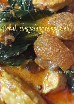 Gulai kapau(lobak singgalang,tempe,kikil)