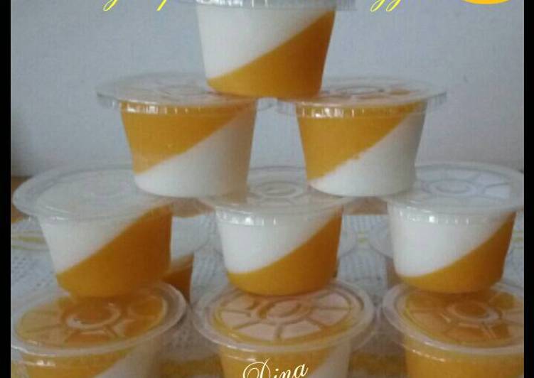 Resep Puding lapis buah mangga Karya Dapur Dien