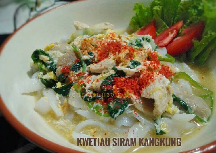 gambar untuk cara membuat Kwetiau Siram Kangkung