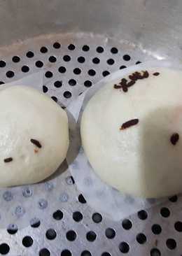 Bakpao isi coklat dan telur asin