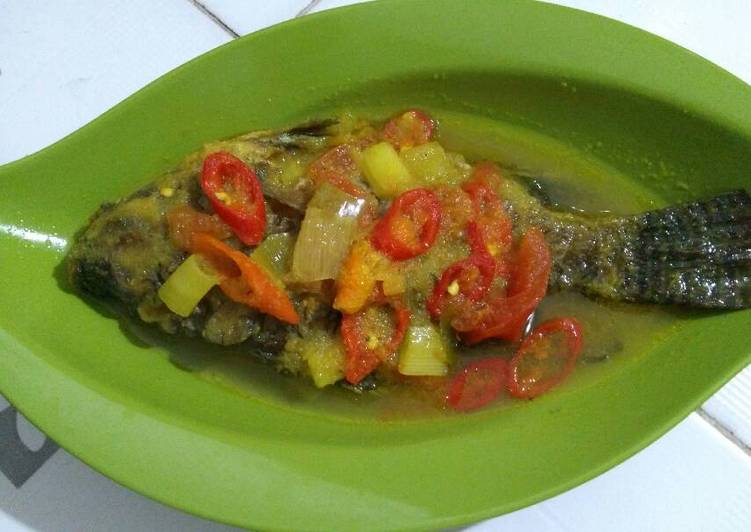 resep Pesmol ikan nila