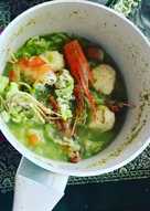 Sup butter bakso udang sayuran