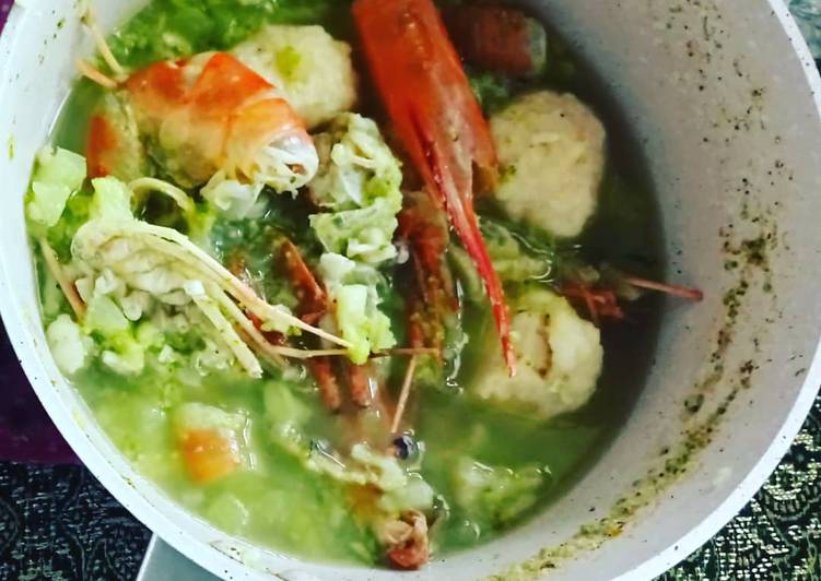 cara membuat Sup butter bakso udang sayuran