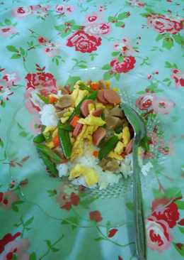 Oseng Sayur Warna Warni (buncis, wortel, jagung manis, bakso, sosis)